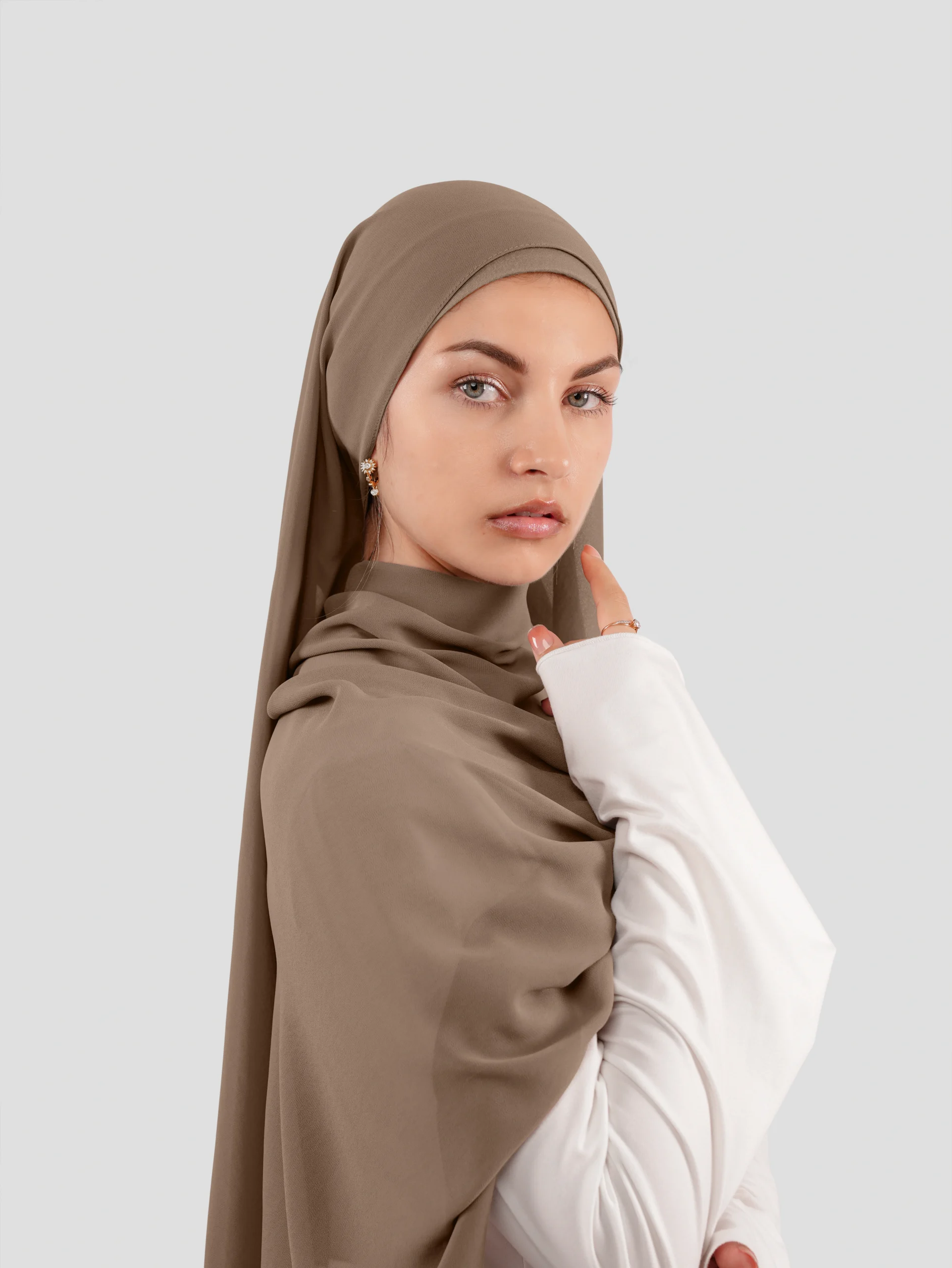 Desert Taupe 2 scaled